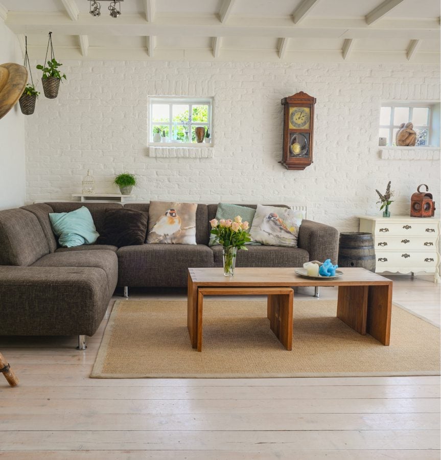 modern minimalist living room